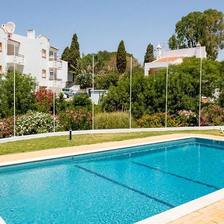 Charming Beachside Apartment W/ Pool By Lovelystay Albufeira Buitenkant foto