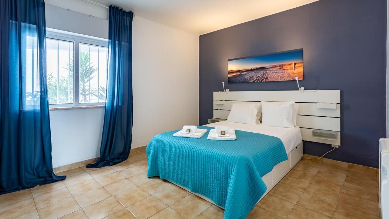 Charming Beachside Apartment W/ Pool By Lovelystay Albufeira Buitenkant foto